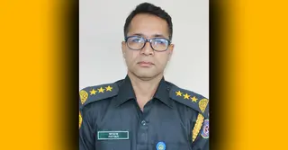 কুষ্টিয়ায় জেলার সাময়িক বরখাস্ত